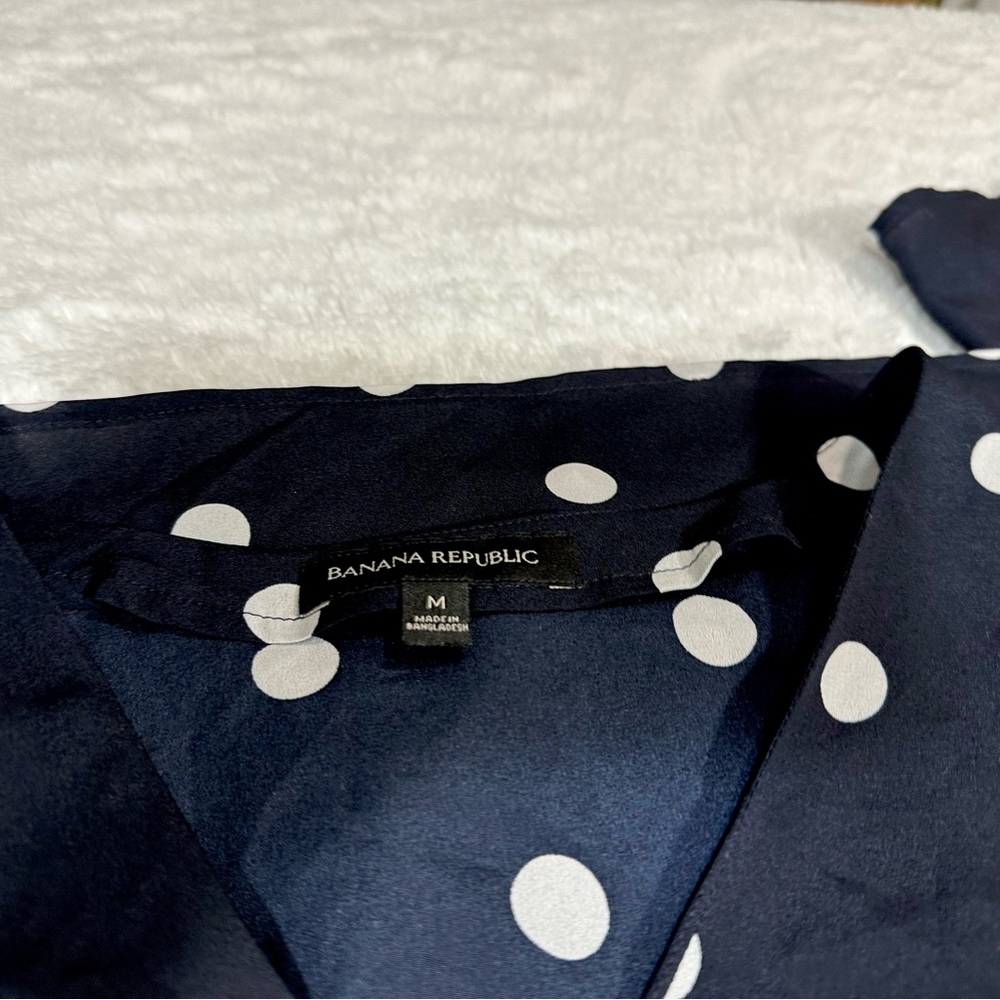 Banana Republic Polka Dot Long Sleeve Stylish Tops Size Medium - Picture 8 of 12